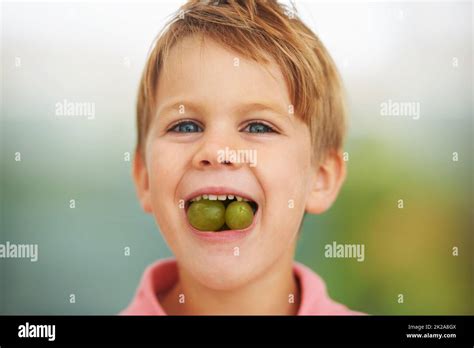 Boy Eating Grapes Child Hi Res Stock Photography And Images Alamy