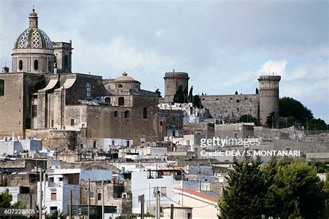 Oria Cathedral Photos Et Images De Collection Getty Images