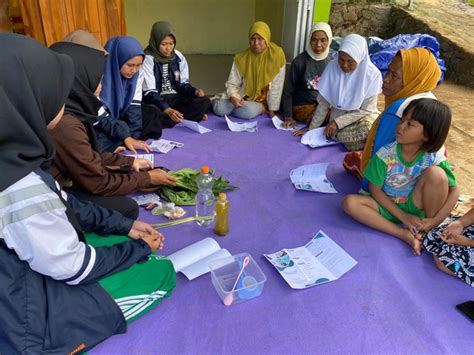 Mahasiswa KKN Tim II Undip Sulap Bumbu Dapur Jadi Pestisida Nabati