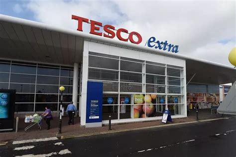 Angry Tesco Shopper Outraged After Supermarket Cancels Click And