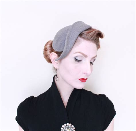 1950s Hat /VINTAGE/ 50s Hat / Grey / Felted Wool / Gray / Sculpted ...