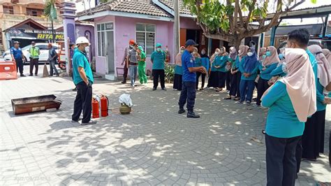 BPBD PELATIHAN BENCANA GEMPA BUMI DAN KEBAKARAN RSU KHARISMA PARAMEDIKA