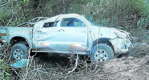 Un Muerto Y Tres Heridos Deja Despiste De Camioneta En Huamachuco