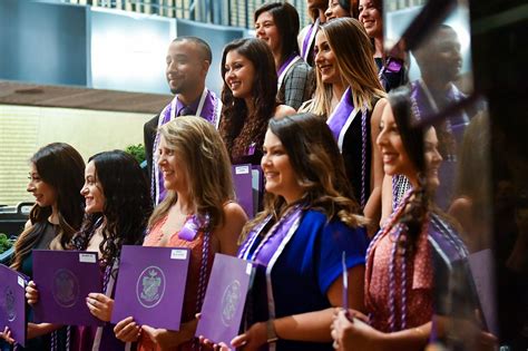 Nursing Honor Society Sigma Theta Taus Newest Members Hear Sage Advice