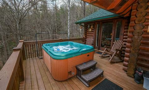 Pigeon Forge Cabins Dancing Bear