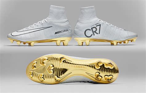 Soccerxp Cr7 White Gold Superfly