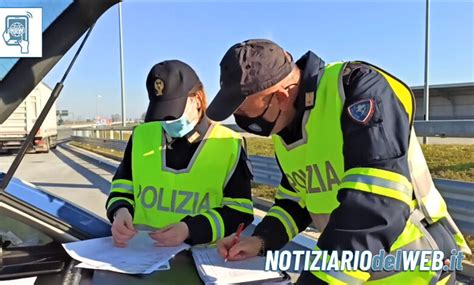 Controlli In Tangenziale Patente Ritirata Ad Un Camionista Ubriaco