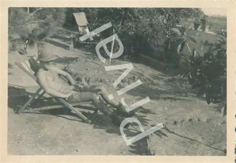 Foto Wk Ii Afrikacorps Wehrmacht Soldat Halbnackt Nude Libyen F