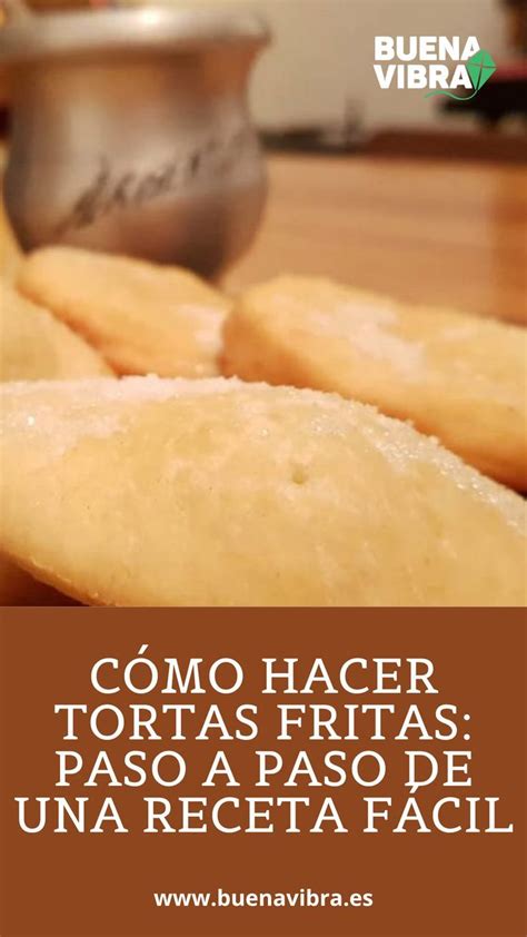 Some Food Is Laying Out On A Table With The Words Como Hacer Tortas