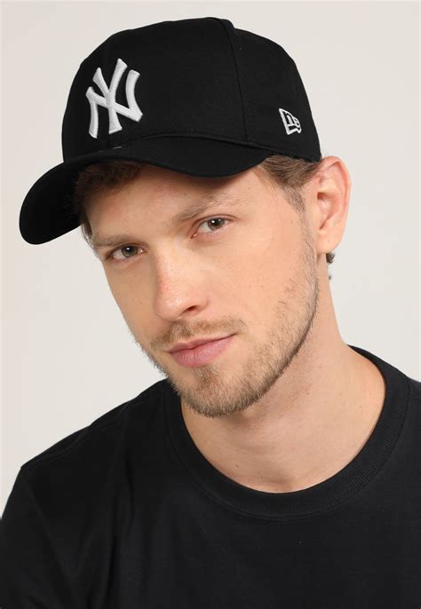 Boné Aba Curva New Era New York Yankees Preto Snapback Escorrega o Preço