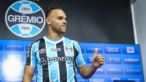 Grêmio Bate Martelo E Define Estreia De Braithwaite