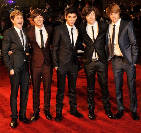 One Direction Shows Us Their Style Onstage And Off Teen Vogue