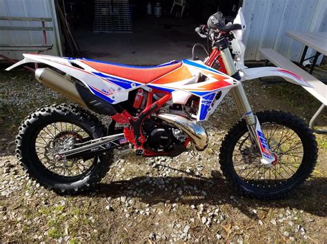 300rr race edition or Standard 300 - Beta Motorcycles - ThumperTalk