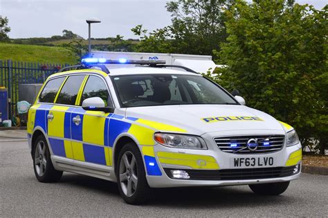 Wf Lvo Devon Cornwall Police Volvo V D Traffic Car Flickr