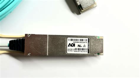 Cabo Fibra Optica Ativo Aoc 100gb Qsfp28 Para Qsfp28 12m DiacelGold