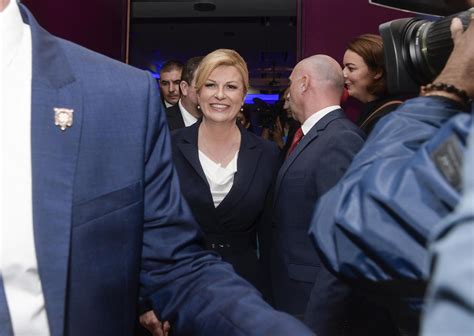 Galerija Kolinda Grabar Kitarovi U Iva U New Yorku Pohvalila Se I