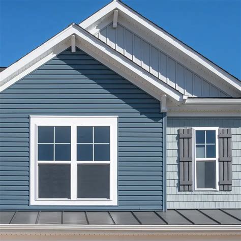 Replacement Siding vs. Painting: Which One is Better?