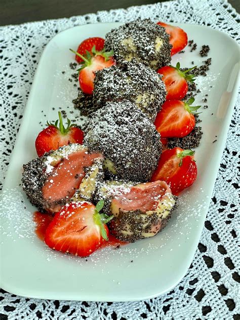 Mohn Topfen Erdbeeren Kn Del Glutenfrei Low Carb