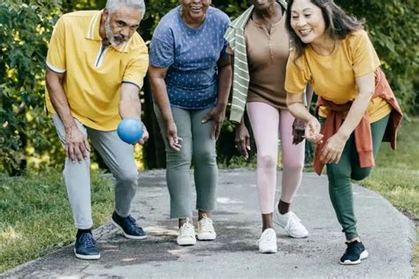 Atividades Sociais Para Idosos Sa De E Intera O Health Care