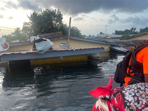 Over People Displaced By Akosombo Dam Spillage The Spectator