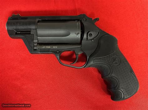 TAURUS PUBLIC DEFENDER POLY 45 LC 410 GA