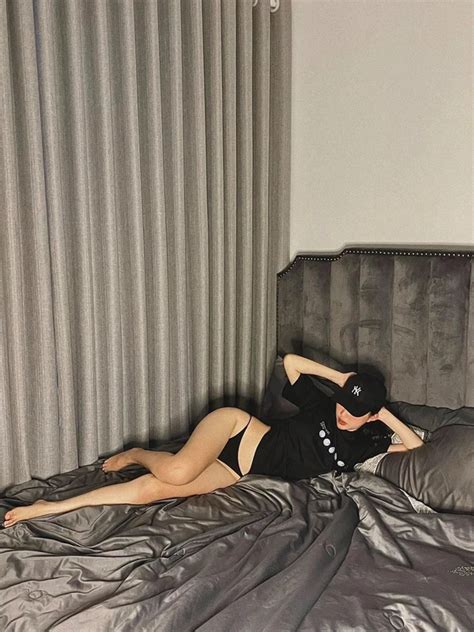 M N Nh N V I Nh G I Xinh Sexy Bikini Khoe V C Ng Tr N