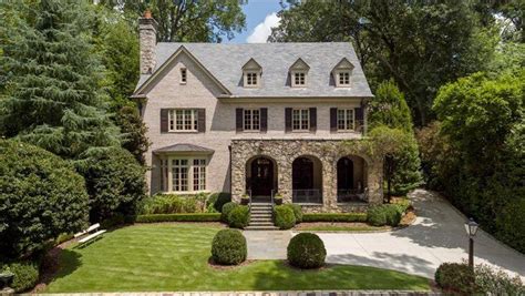 Expansive Brookhaven manse ready to entertain for $3.5M - Curbed Atlanta