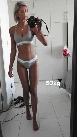 6 Hot Sexy Nicole Drinkwater Bikini Pics