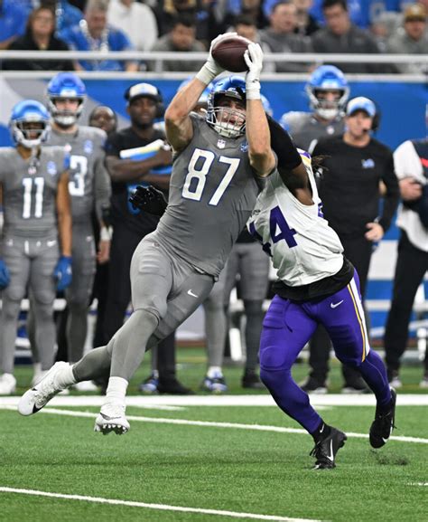 Lions TE Sam LaPorta To Play In Wild Card Round