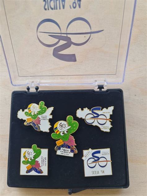 Pins Set Gare Su Piste Palermo 94 Sicilia 94 Kaufen Auf Ricardo