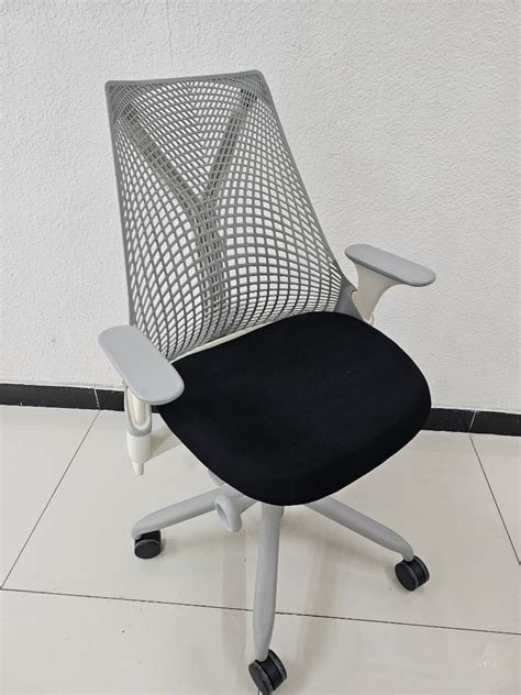 Herman Miller Sayl Ergonomic Office Chair 傢俬＆家居 傢俬 椅子 Carousell