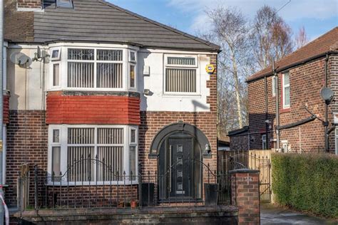 Mauldeth Road West Chorlton 3 Bed Semi Detached House For Sale £445 000