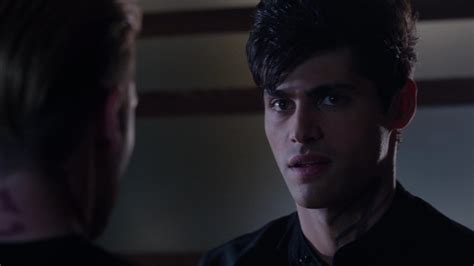 1 11 Blood Calls To Blood S01E11 187 Matthew Daddario Fan Photo