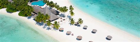 The 14 Best Maldives Beaches: Clear Waters & White Sand