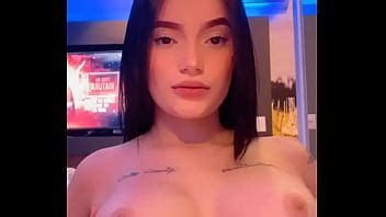 Piranha Rebolando Plug No Cu XVIDEOS