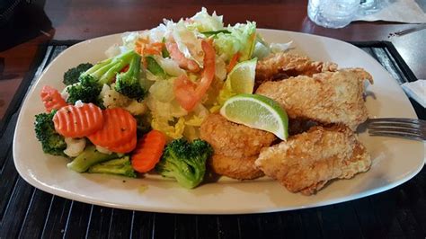 GOLDIE'S CONCH HOUSE NASSAU BAHAMAS - Restaurant Reviews, Photos ...