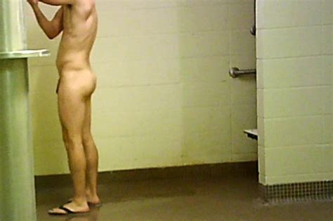 Openly Masturbating In The Public Shower American Gay Amateur Porn XHamster