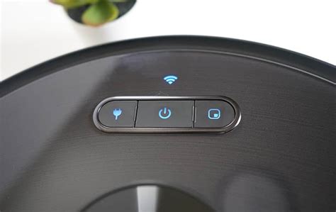 Eufy RoboVac X8 Robot Vacuum Review: Smart Vacuum with Voice Prompts - MashTips