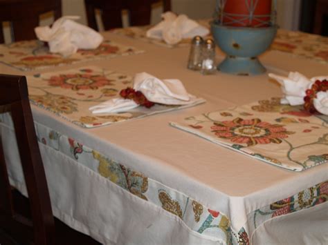 How to make a square tablecloth! - Best Fabric Store Blog