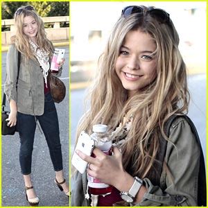 Image - Sasha-pieterse-geek-charming.jpg - Pretty Little Liars Wiki