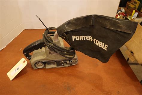 Lot - PORTER CABLE BELT SANDER