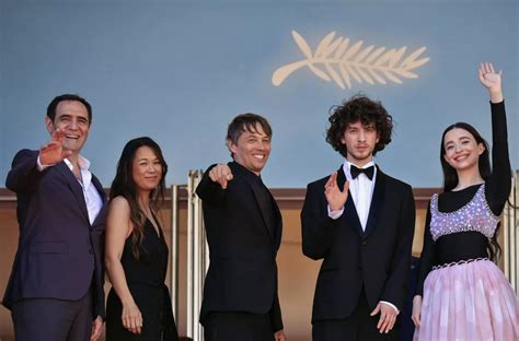 Sean Bakers Sex Worker Romance Anora Wins Palme DOr In Cannes Al Yurae