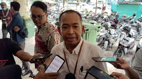 Didesak Revitalisasi Pasar Tunjungan PD Pasar Surya Minta Sabar