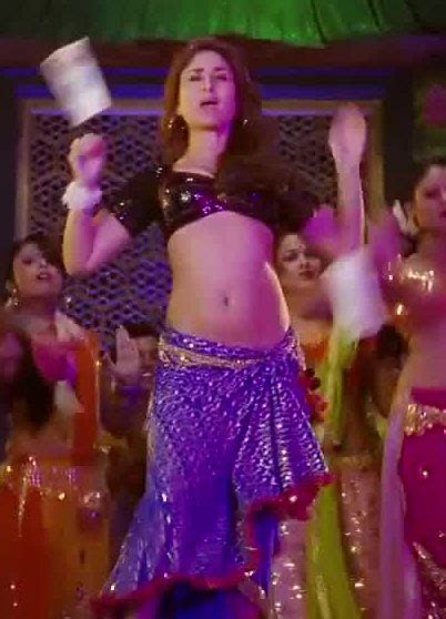 Kareena Kapoor Hot Navel Show In Fevicol Item Song Actressimage