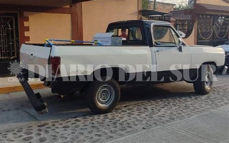 Lujosa Camioneta No Respet Preferencia Y Choc Contra Una Pick Up