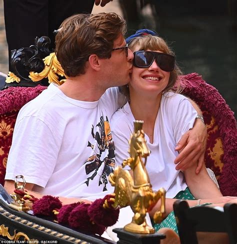 James Norton and girlfriend Imogen Poots kiss as they enjoy a romantic ...