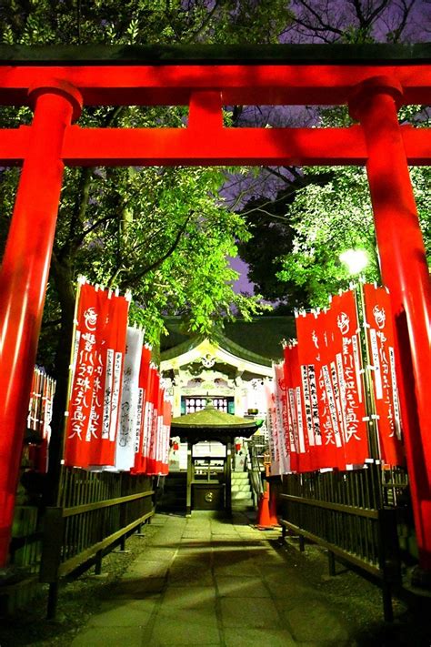 豊川稲荷東京別院（東京都港区）の初午詣写真（2024年） だいの神社仏閣ぶらり旅