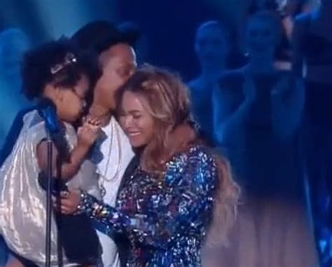 Blu Ivy Steals The Show From Beyoncé At Mtvs Vmas [video] Jocks And