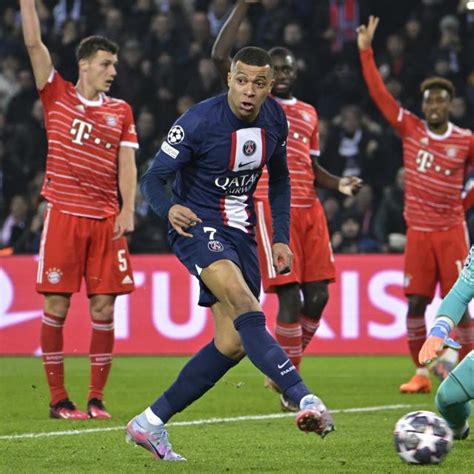 Kylian Mbappé après la défaite du PSG face au Bayern en Ligue des