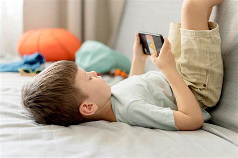 C Mo Saber La Edad Ideal Para Que Mi Hijo Tenga Smartphone O Tablet